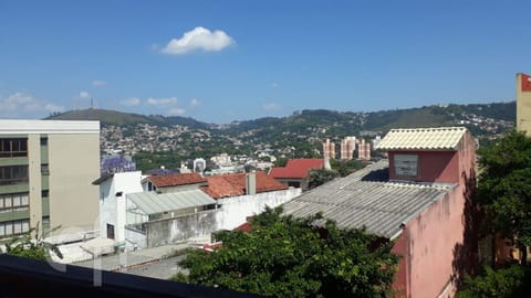 Image 27 - 238001